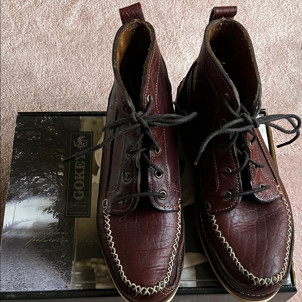 Orvis Rich Brown Leather Lace-Up Boots